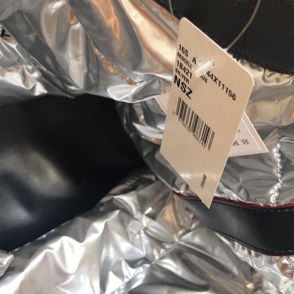 CHANEL beach bag - Picture 6 of 7